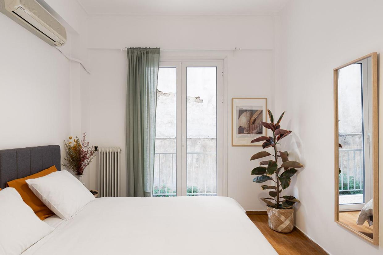 Comfort Aparment In Exarcheia Афины Экстерьер фото